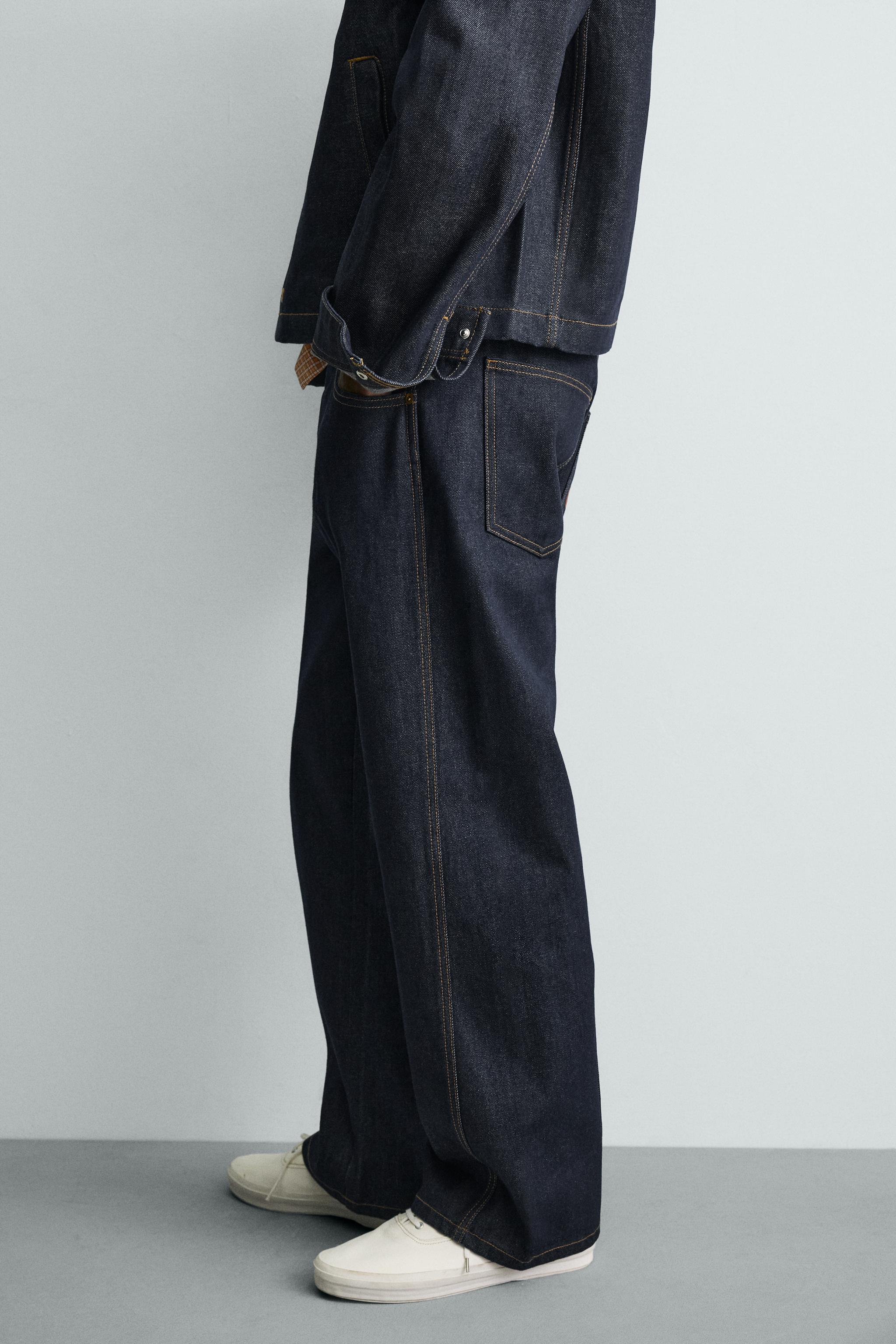 EMBROIDERED LOOSE FIT JEANS